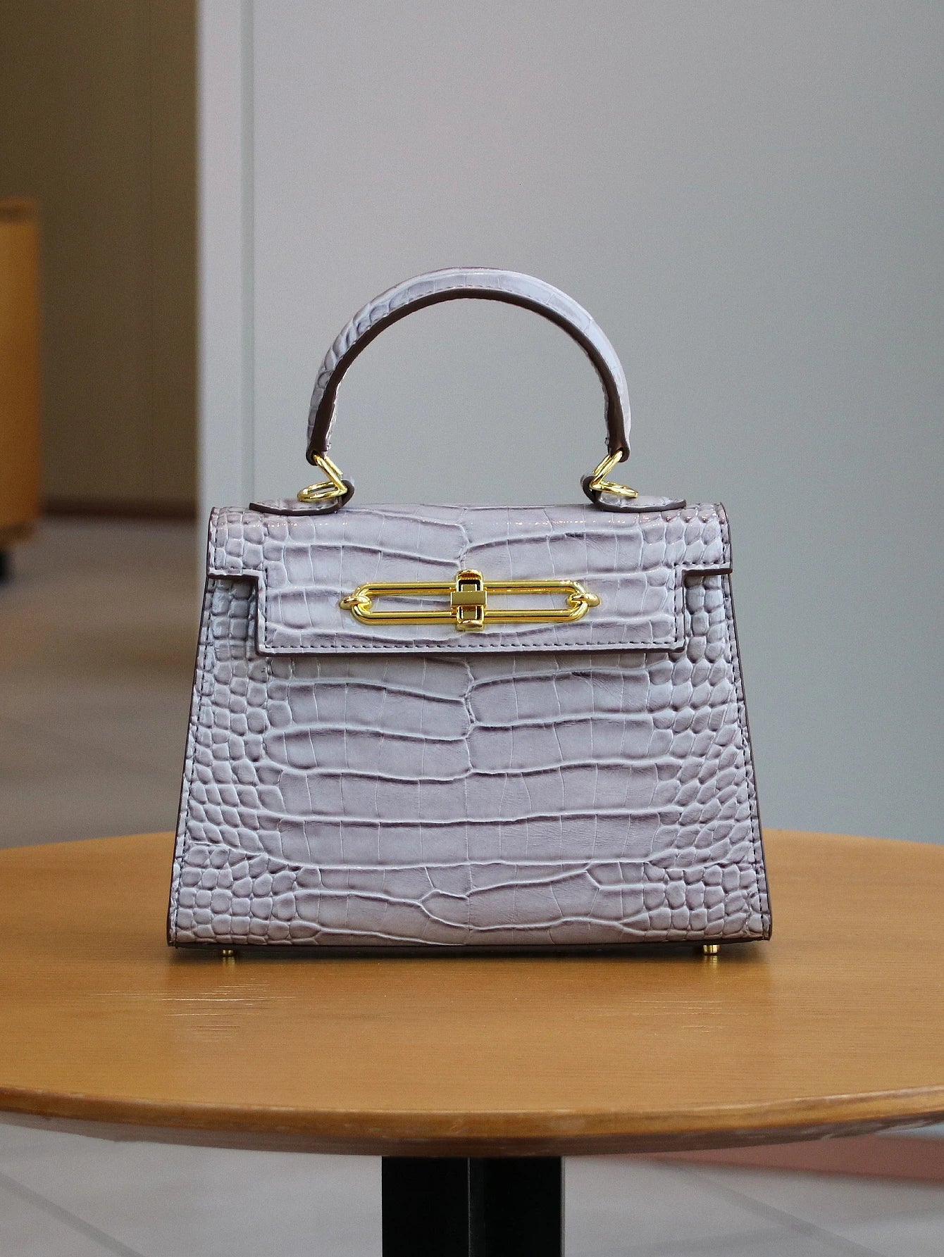 2026 high-end portable fashion handbag temperament bag crocodile pattern handbag