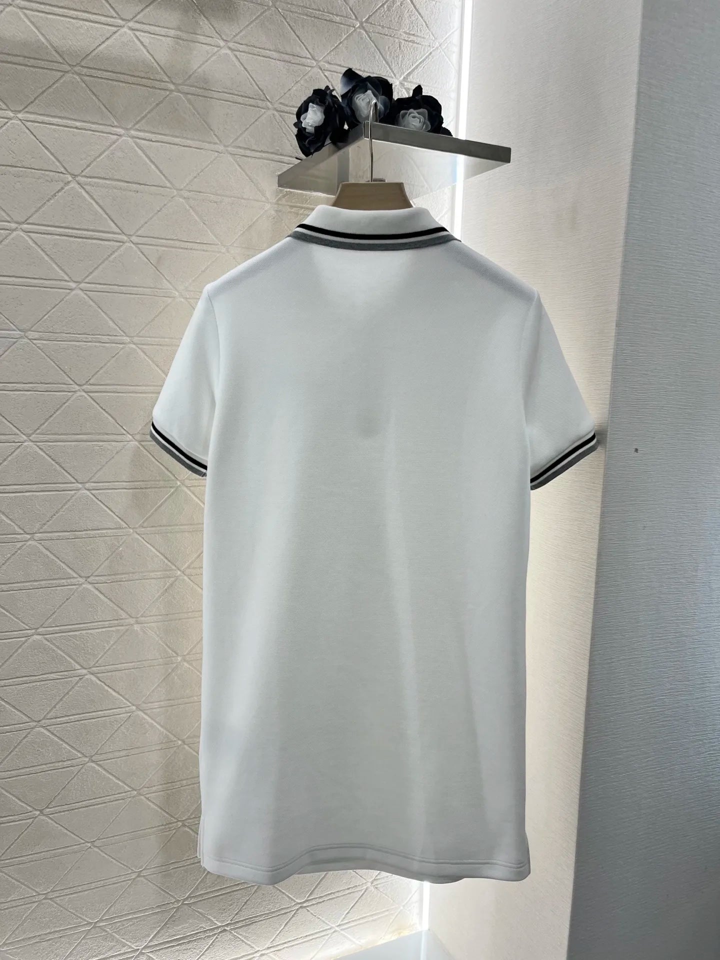 2005 Women's Latest Collection: Lapel, Chest Open, Zipper, Casual Short Sleeve, Sports Elegant Dress