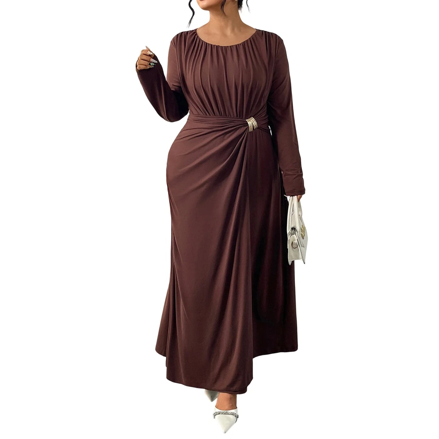 Elegant Plus Size Maxi Dress with Flattering Waist Cinching Detail and Stylish