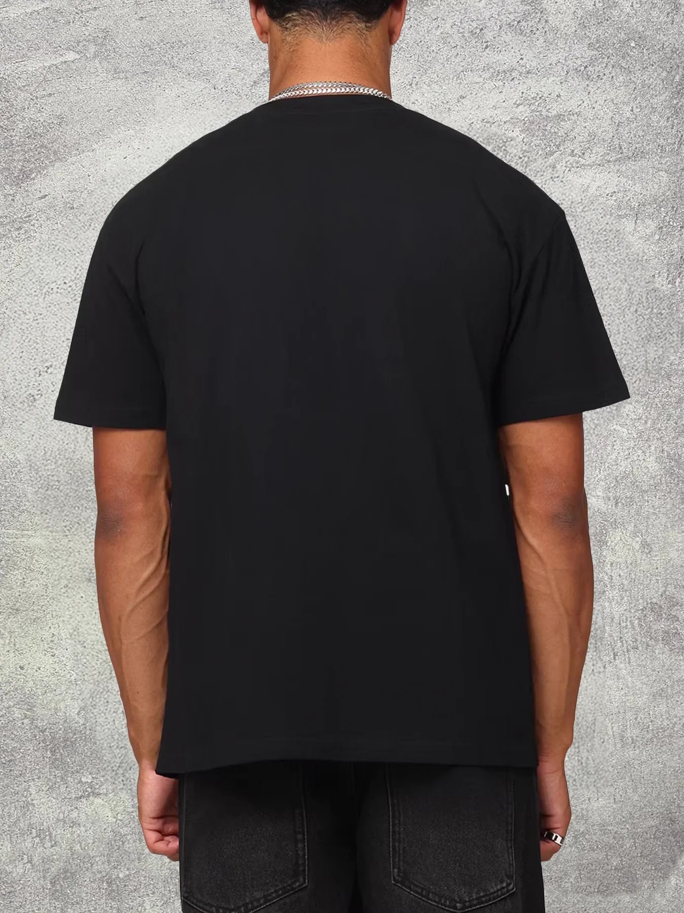 200 grams cotton men's black round neck short sleeve T-shirt,