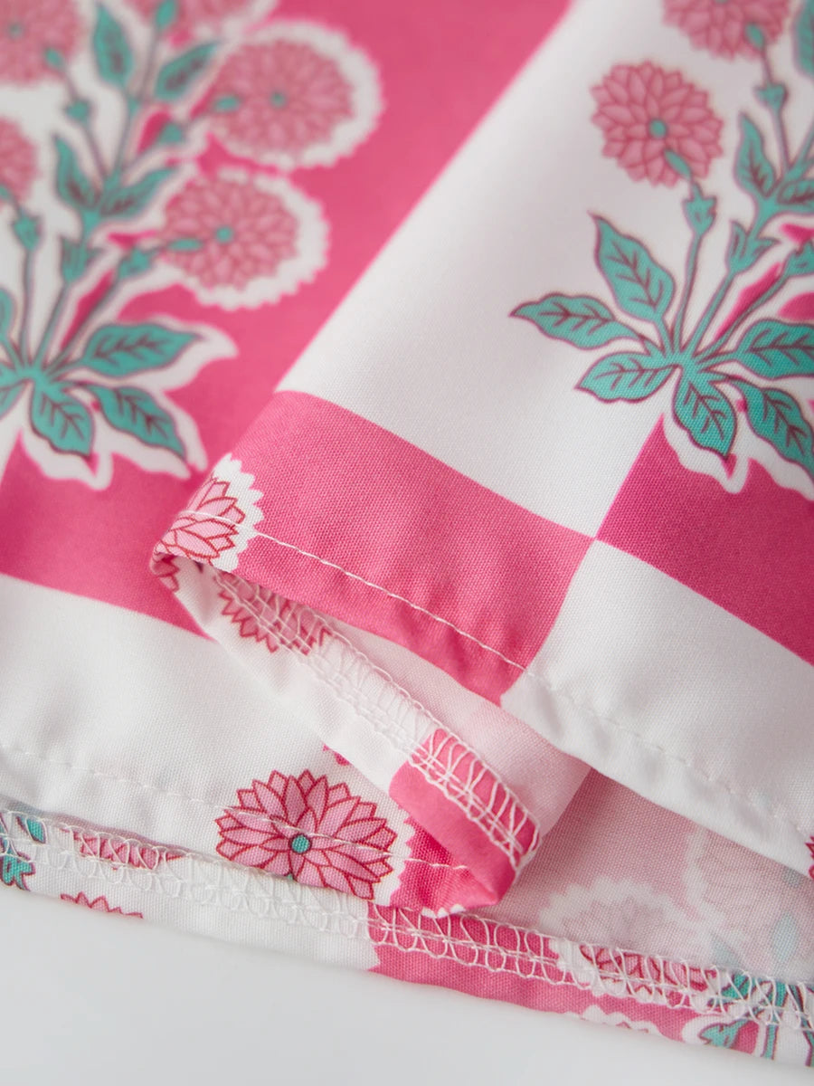 Elegant Lace V-Neck Maxi Dress Sleeveless A-Line Evening Gown