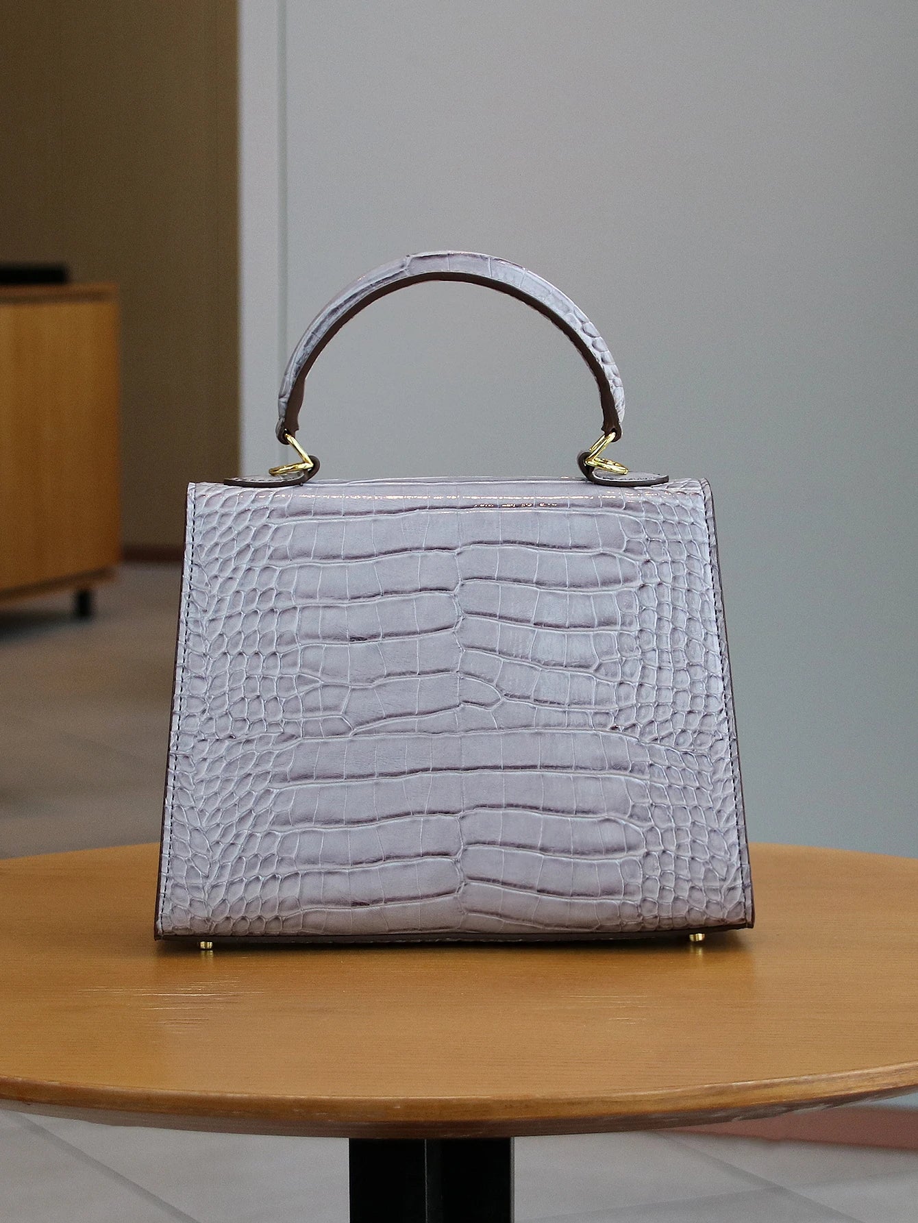 2026 high-end portable fashion handbag temperament bag crocodile pattern handbag