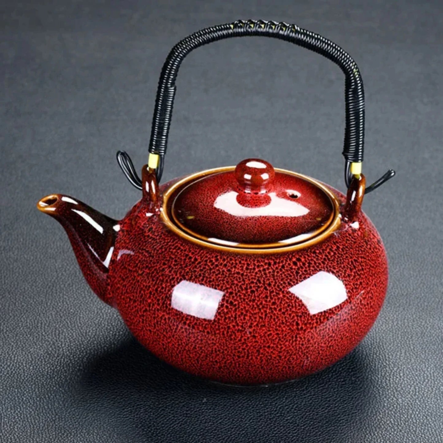 Large Capacity 700ml Ceramics Teapot with Infusers, Ideal for Puer Tea and Coffee, Elegant Tea Cup Set, High-Quality Coffeeware