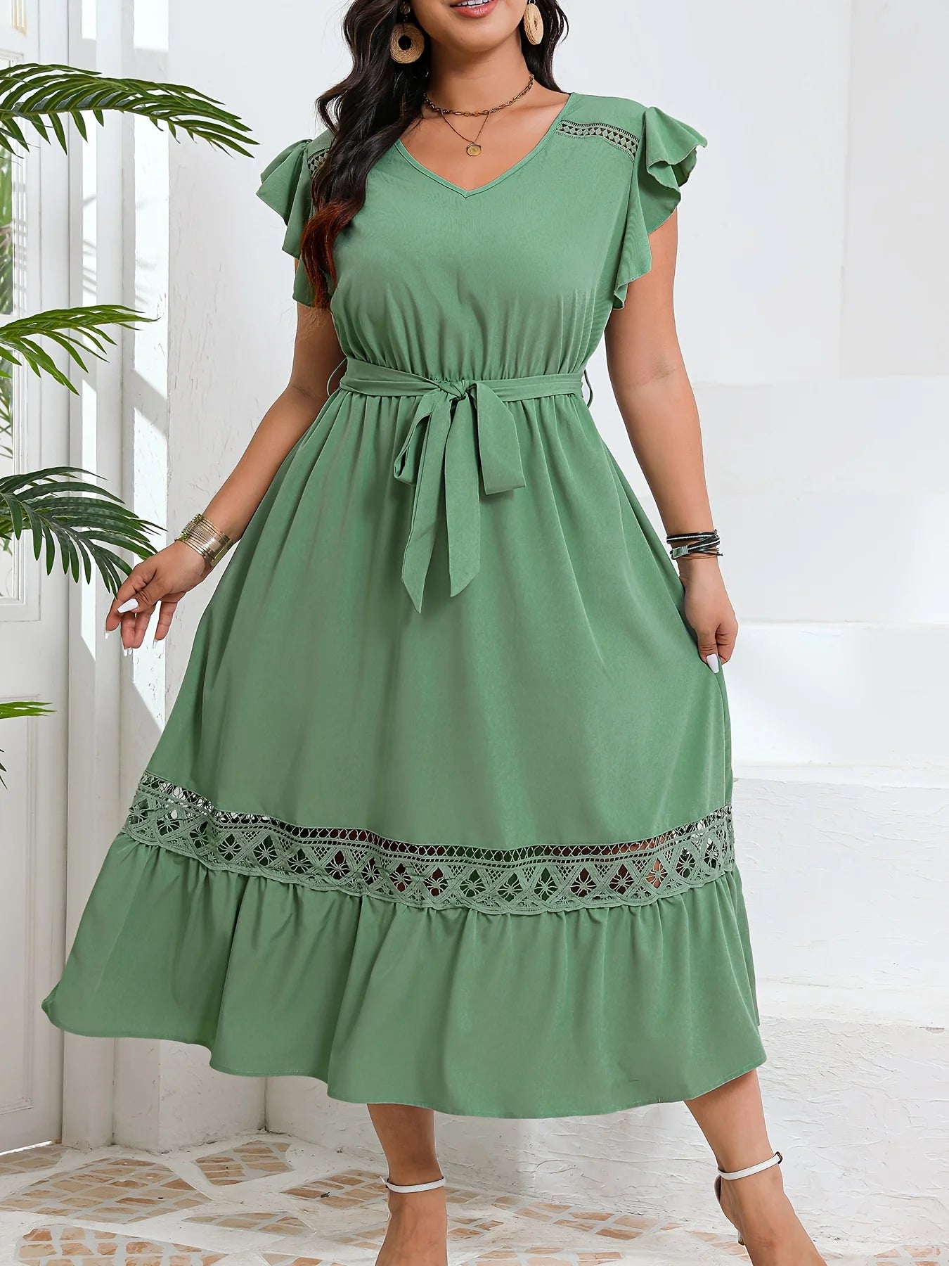 Plus Size Elegant Floral Print Midi Dress For Women - V-Neck Ruffled Sleeves With Belt