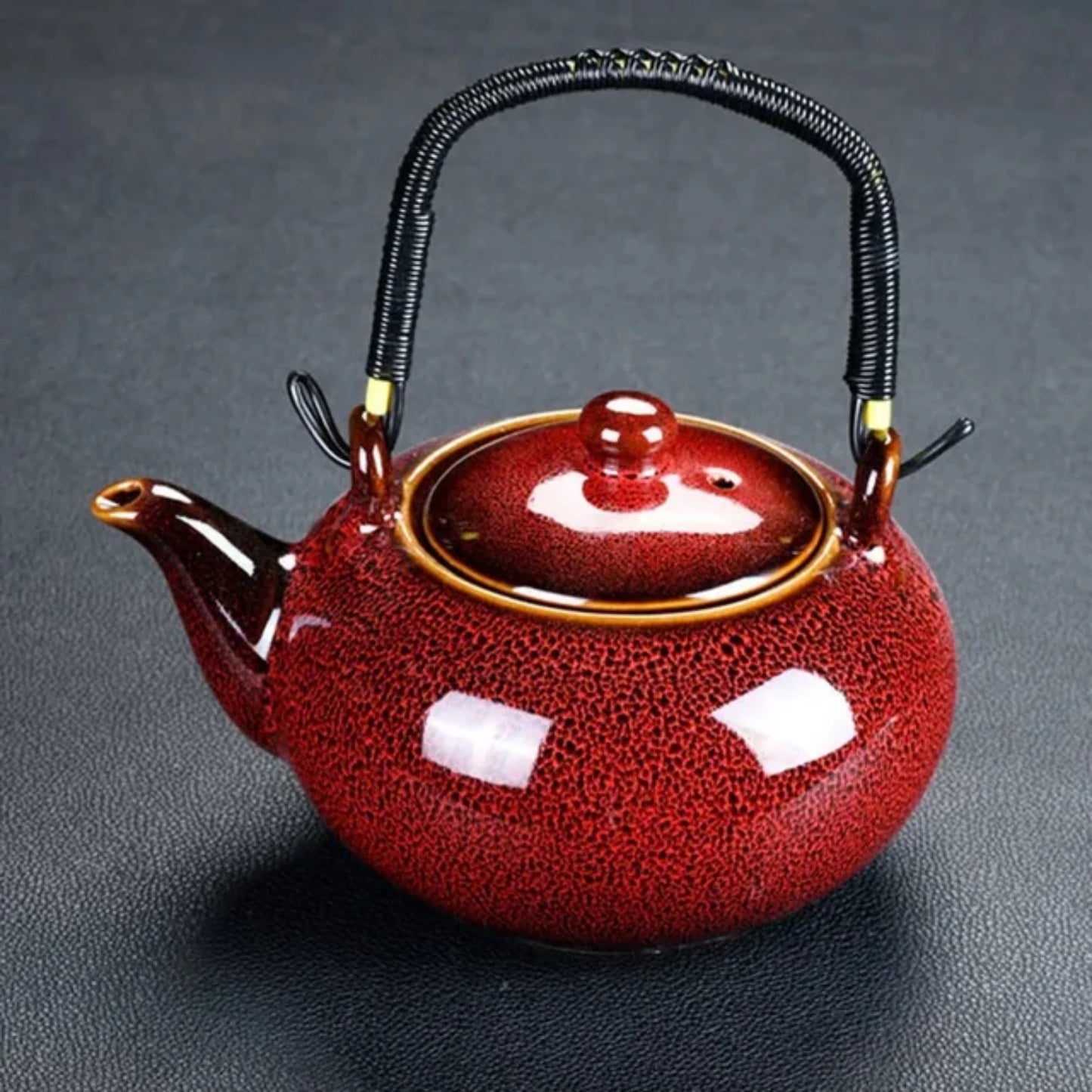Large Capacity 700ml Ceramics Teapot with Infusers, Ideal for Puer Tea and Coffee, Elegant Tea Cup Set, High-Quality Coffeeware