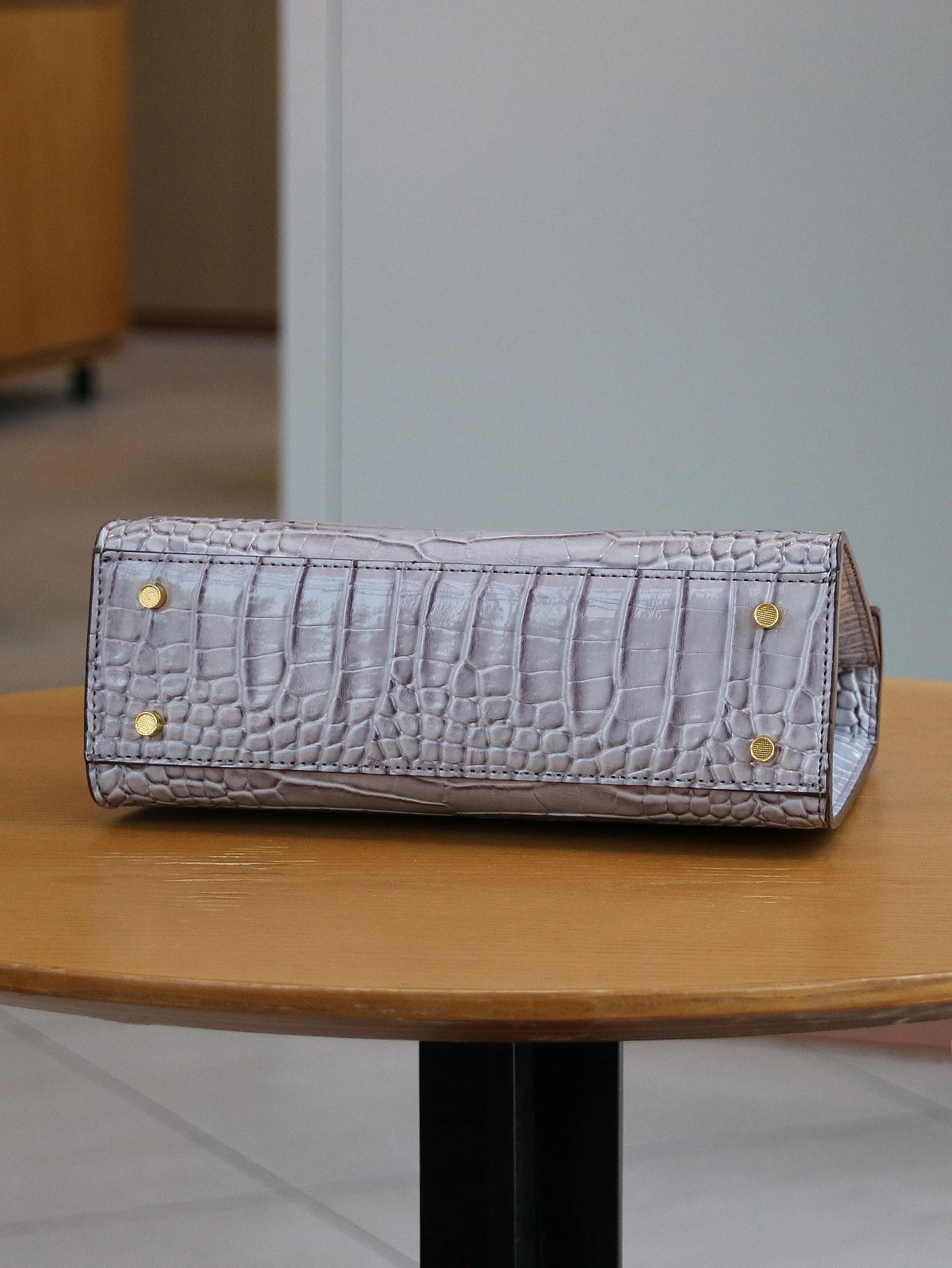 2026 high-end portable fashion handbag temperament bag crocodile pattern handbag